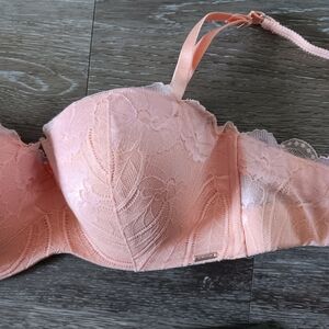 La Vie En Rose Peach Lace Bra